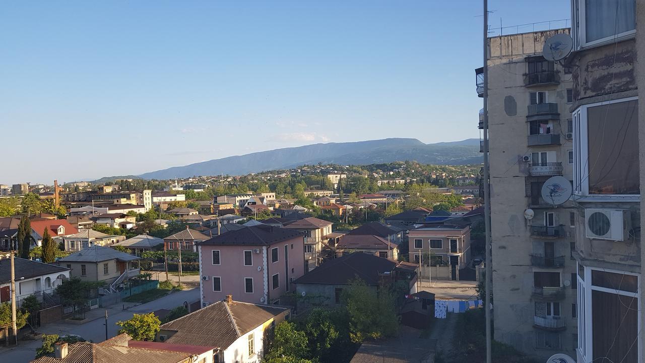 Люкс Апартаменты Центр Sukhumi Exterior photo